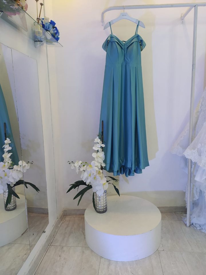Longo Fluido | Gola Alta | Plumas